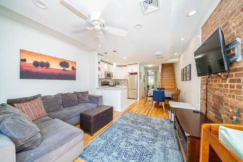 815 WILLOW AVE, Hoboken, NJ 07030