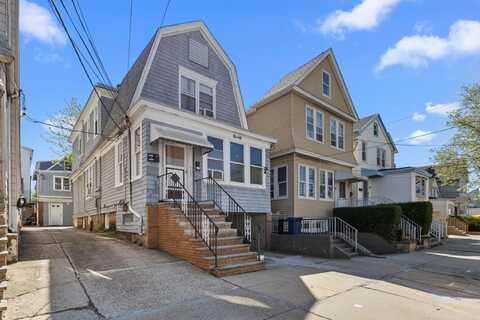 90 WEST 43RD ST, Bayonne, NJ 07002