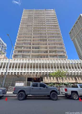 364 Seaside Avenue, Honolulu, HI 96815