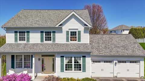 311 Brennan Woods Drive, Williston, VT 05495