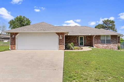605 E 10th Street, Grove, OK 74344