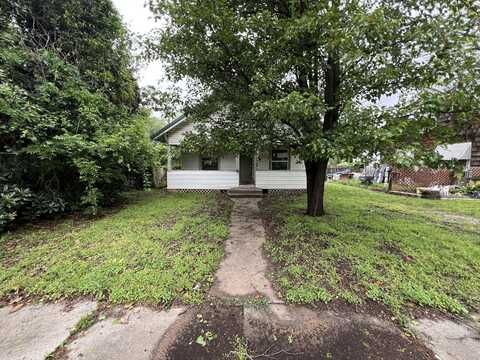 29 H Street NW, Miami, OK 74354