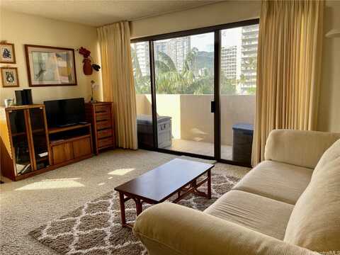 2140 Kuhio Avenue, Honolulu, HI 96815