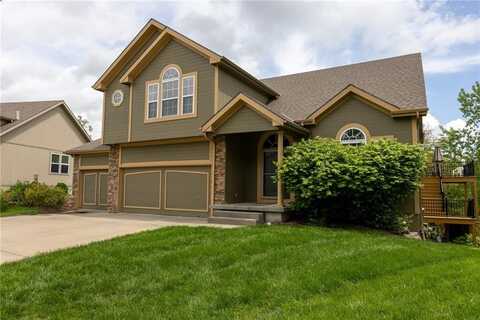 8755 N Chatham Avenue, Kansas City, MO 64154