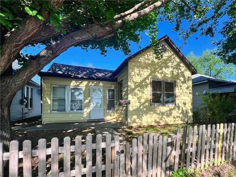 3022 S 19th Street, Saint Joseph, MO 64503