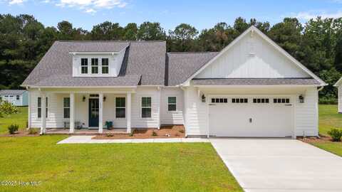 613 Windward Drive, Oriental, NC 28571