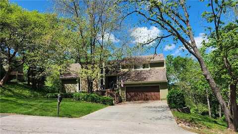 16036 Meadow Lane, Stilwell, KS 66085