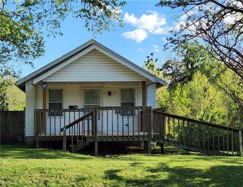11419 E 27 Street S, Independence, MO 64052