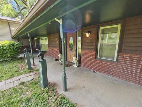6004 Amazonia Road, Saint Joseph, MO 64505