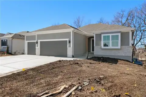 25278 W 149th Terrace, Olathe, KS 66061