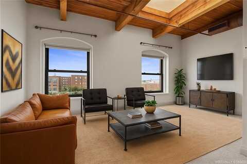 609 Central Street, Kansas City, MO 64105