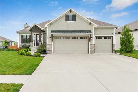 235 SW Eagles Ridge Drive, Blue Springs, MO 64014