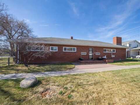 210 W 1st St, Powell, WY 82435