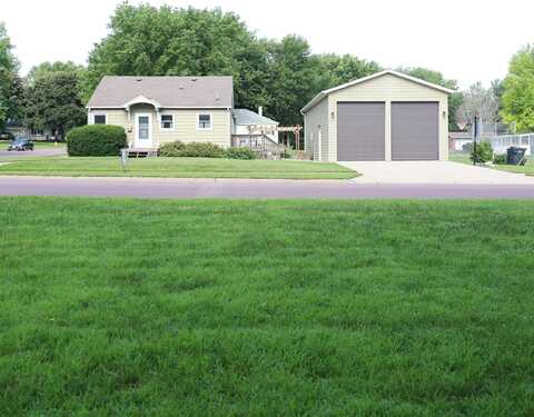 809 S Tama, Rock Rapids, IA 51246