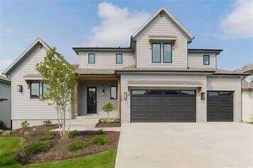 23826 Clear Creek Parkway, Shawnee, KS 66226