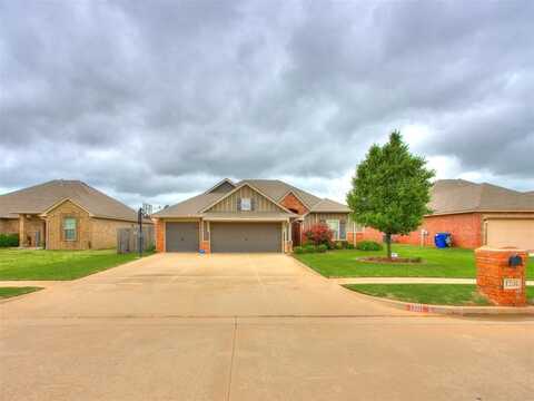 1201 N Vicksburg Terrace, Mustang, OK 73064