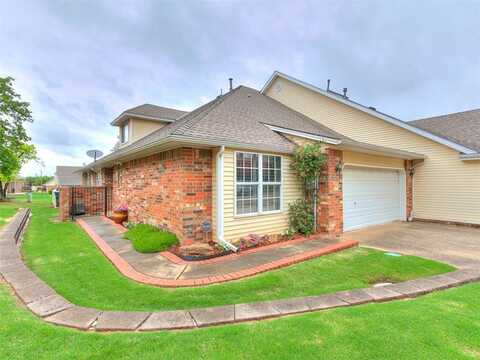 9011 S Timberview Drive, Midwest City, OK 73130