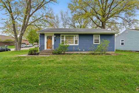 2125 F St, IowaCity, IA 52245