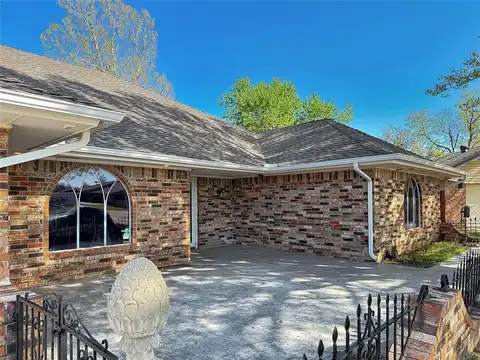 10300 Ryecroft Road, Oklahoma City, OK 73162