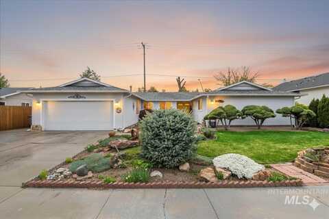 5221 N Creswell Ave, Boise, ID 83713