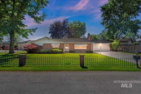 3816 N Erick Ln, Boise, ID 83704