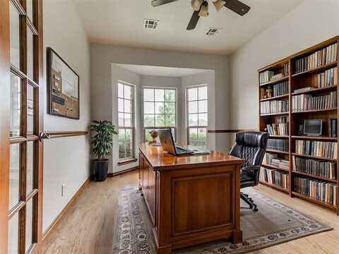 16304 Napa Circle, Edmond, OK 73013
