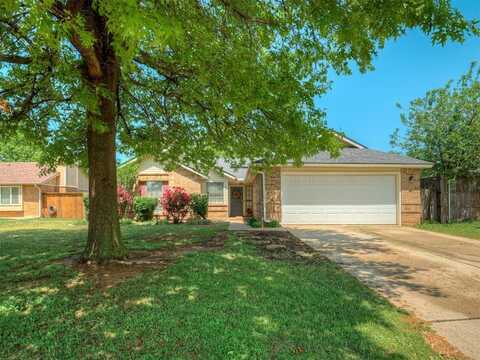 10005 Hollyhead Way, Yukon, OK 73099