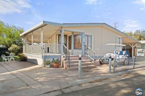 225 Wake Ave, El Centro, CA 92243