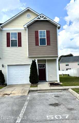 507 Caldwell Loop, Jacksonville, NC 28546