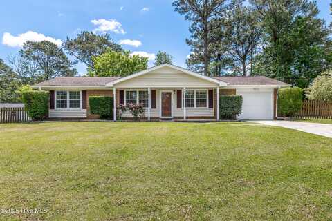 96 Vandergrift Drive, Jacksonville, NC 28540