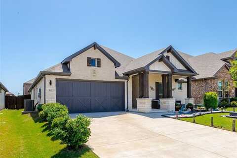 621 Hazeltine Road, Red Oak, TX 75154