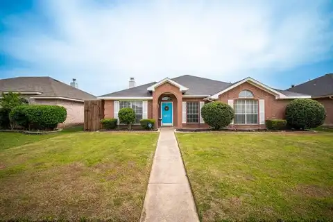 432 Maplegrove Road, Cedar Hill, TX 75104