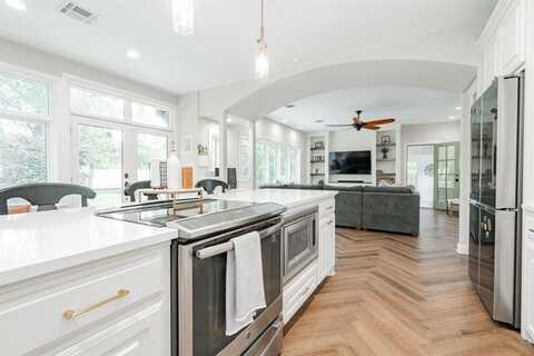 680 Alexandrite Drive, Oak Point, TX 75068