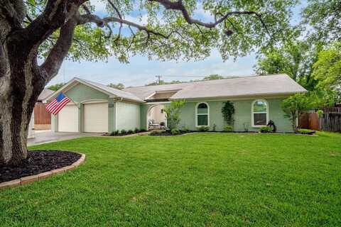 821 Harwood Terrace, Bedford, TX 76021