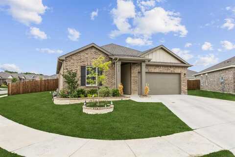 4745 Swan Neck Drive, Fort Worth, TX 76179