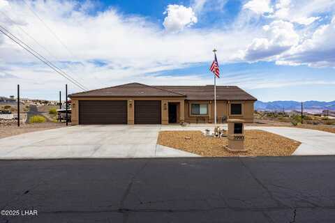 3990 Blackhawk Dr, Lake Havasu City, AZ 86406