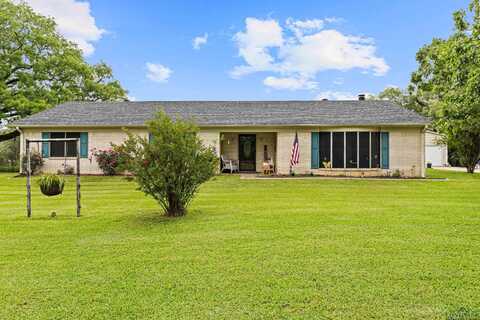 502 Tom Eubanks Rd., Gladewater, TX 75647
