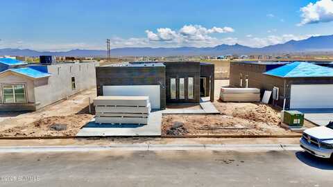 7908 San Eduardo Street, Las Cruces, NM 88012