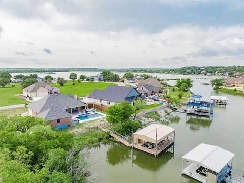 543 Islet Drive, Runaway Bay, TX 76426