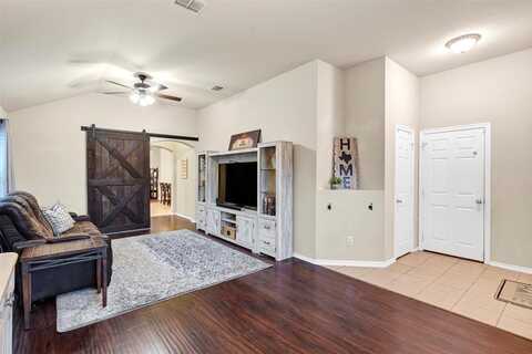 412 Prescott Lane, Fort Worth, TX 76036