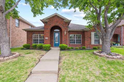 689 Bonham Drive, Lavon, TX 75166
