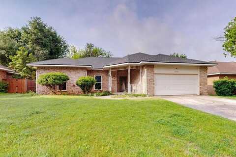2520 Danny Lane, Farmers Branch, TX 75234