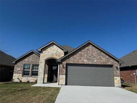 802 Hardaway Drive, Greenville, TX 75402