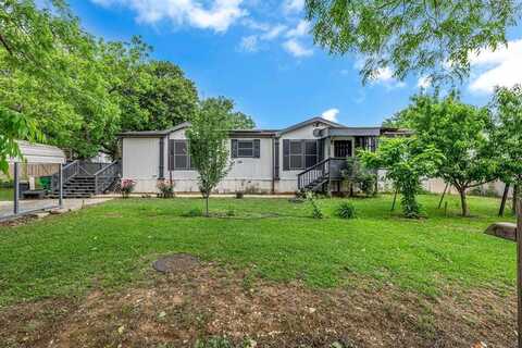 316 6th Street, Joshua, TX 76058
