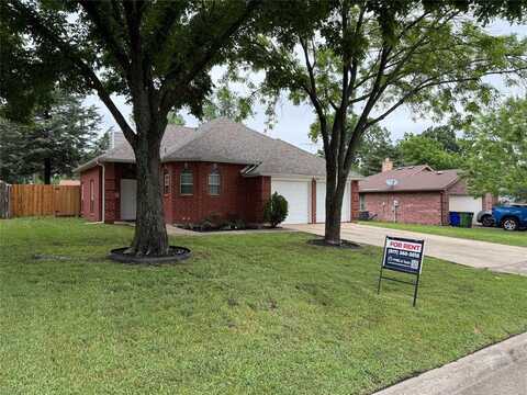 713 Grandview Avenue, Seagoville, TX 75159
