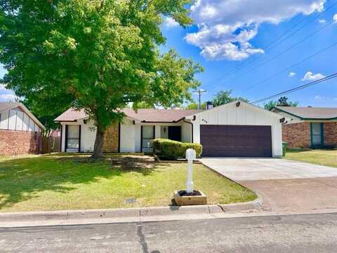 926 W Embercrest Drive, Arlington, TX 76017