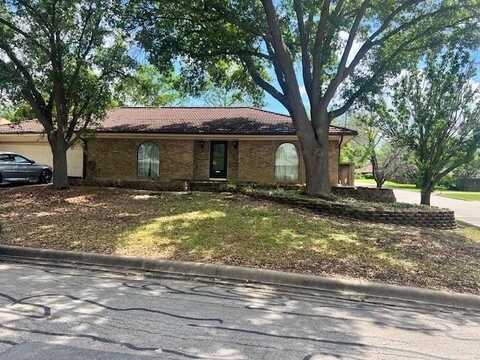 4809 Winesanker Way, Fort Worth, TX 76133