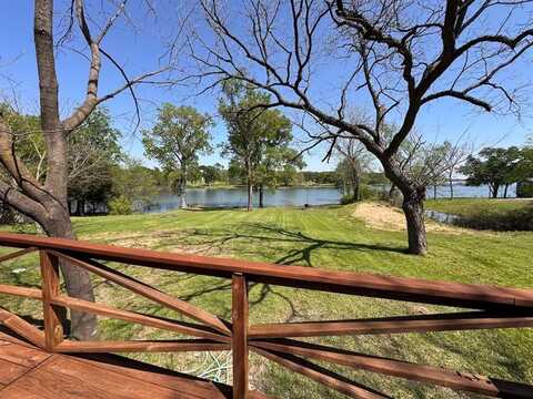 120 Bass Road, Point, TX 75472