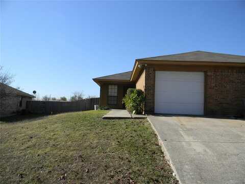1069 WESTCLIFF Avenue, Saginaw, TX 76179