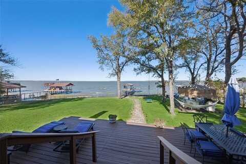 315 Admiral Drive, Gun Barrel City, TX 75156